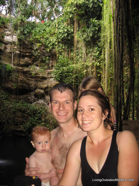 Cenote Swimming in Ik Kil